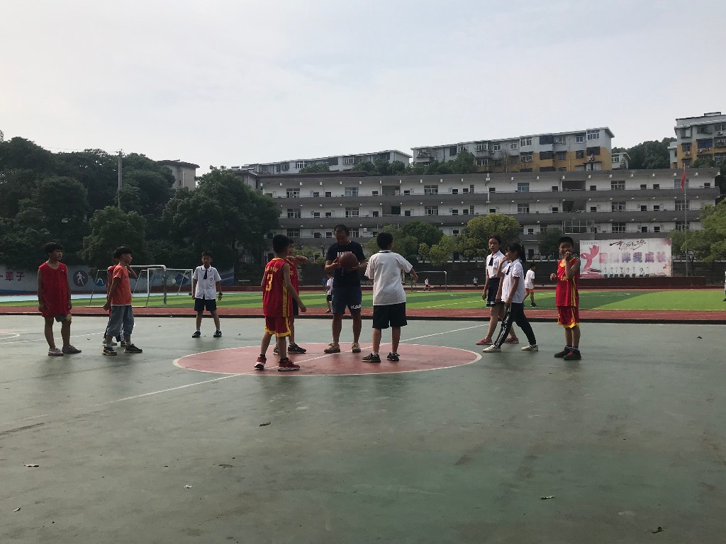 18STU$DA9AZMO~VU}R~Y~}A